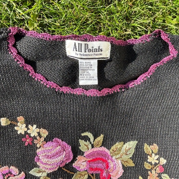 Vtg All Points by Reference Point Knit Sweater Size XL Black Floral Embroidered - Picture 3 of 10